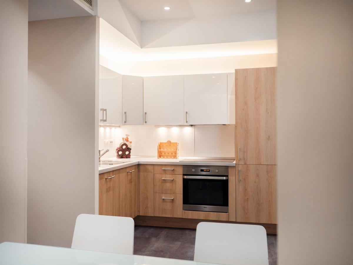 Lake Drive Rooms&Apartments 티라나 외부 사진